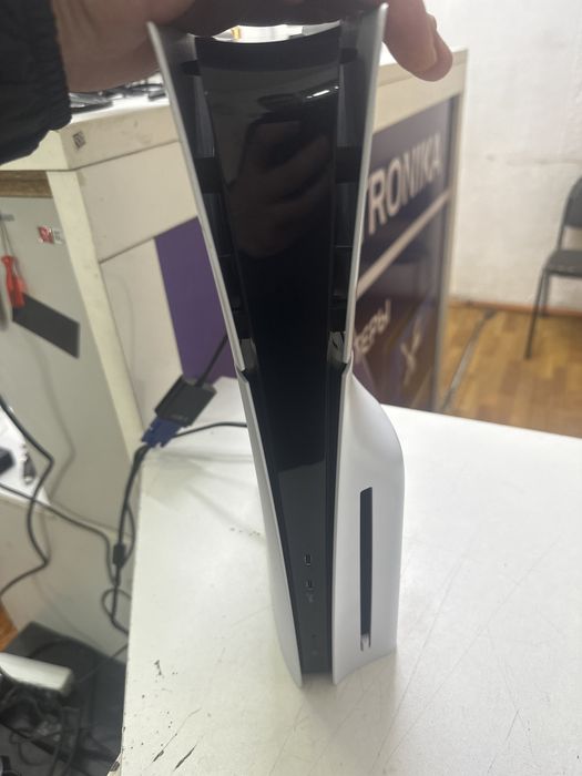Продается ps 5 slim