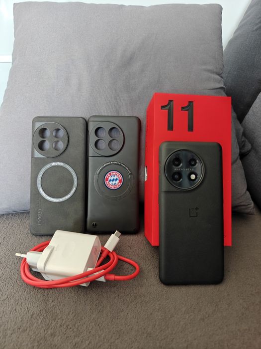 OnePlus 11 5G (16/256GB) Titan Black - КАТО НОВ