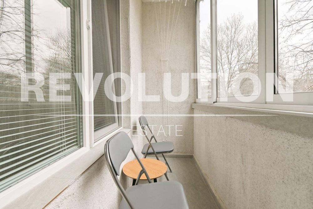 Двустаен апартамент в ж.к. Дружба 1.