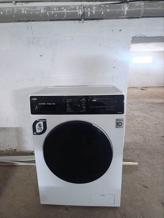 Kir moshina sotiladi