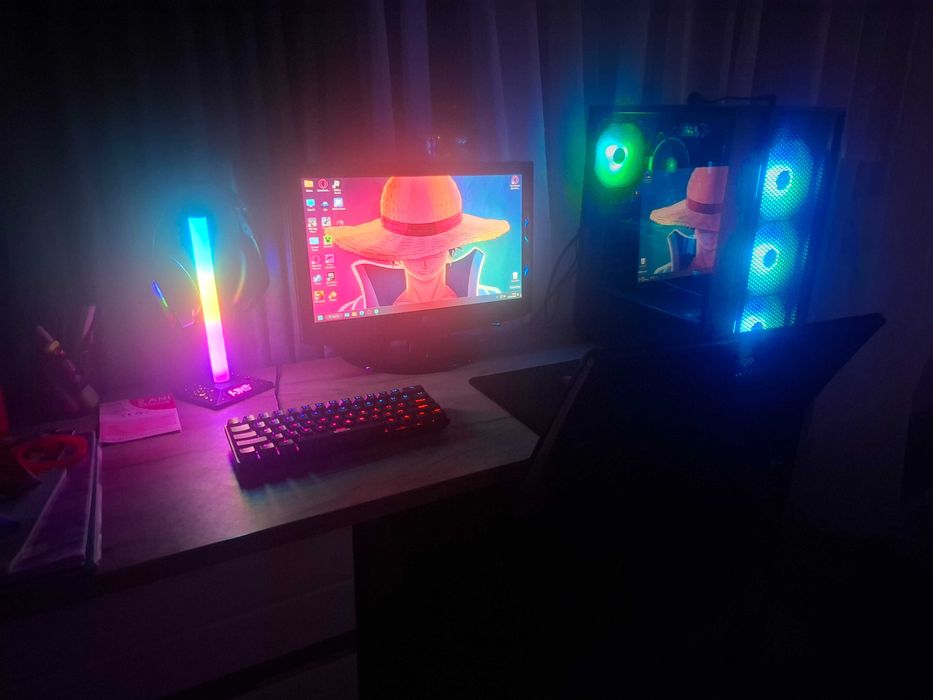 Pc de gamingg de vanzaree!!!