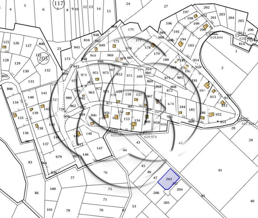 Парцел с правилна форма и в регулация до главен път