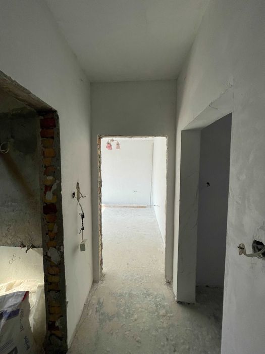 Продава се Четиристаен апартамент в Попово - 104 кв.м за 1010 €/кв.м - Снимка #11