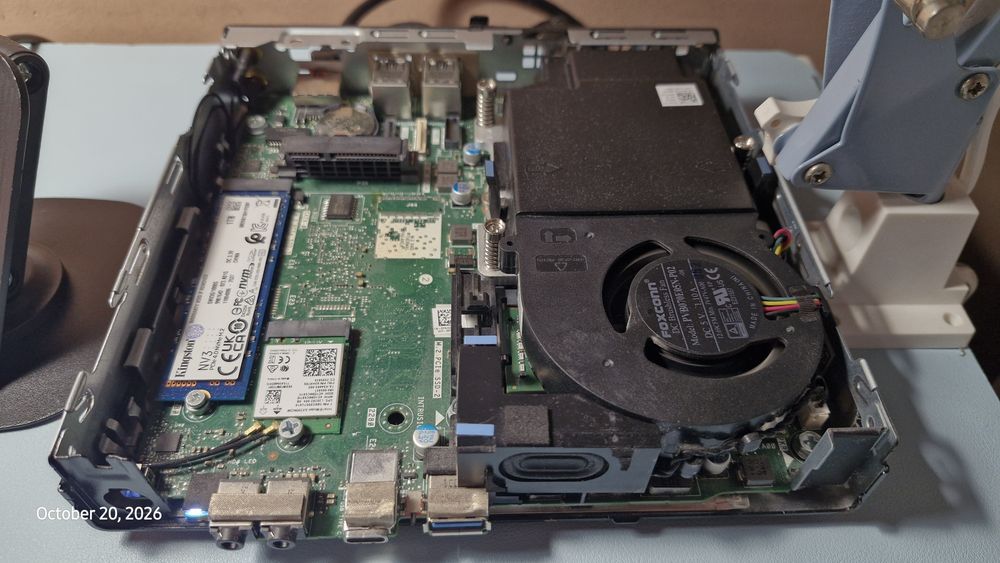 Vând DELL Optiplex 5080