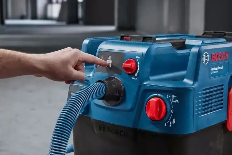 Шлайфмашина жираф за стени Bosch GTR 550 + Прахосмукачка Bosch GAS 400 A