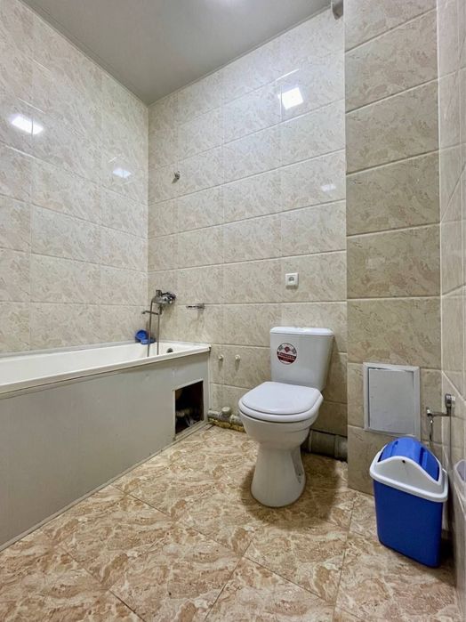 Сдается 2 ком Максим Горький. Дипломатия Университет. Буз базар