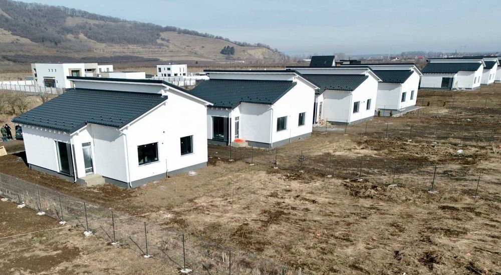 Casă individuală parter-800mp terenDEALUL LEMPES,Sânpetru,Hărman,Brașo