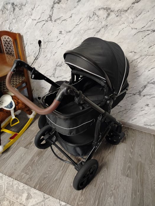 Коляска с автокреслом