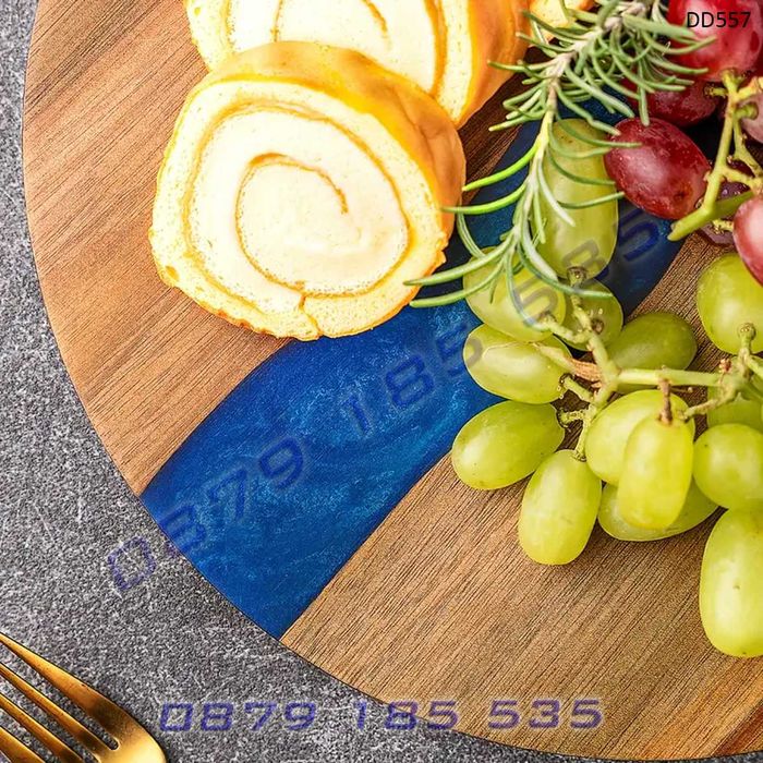Кръгла кухненска дъска цветна епоксидна смола акациево дърво рязане