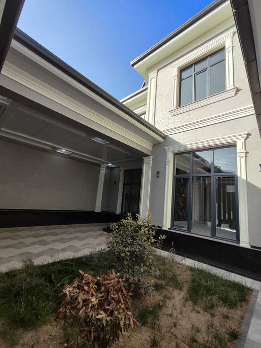 Продаётся коттедж в Сергелийском районе ( Ханобад).