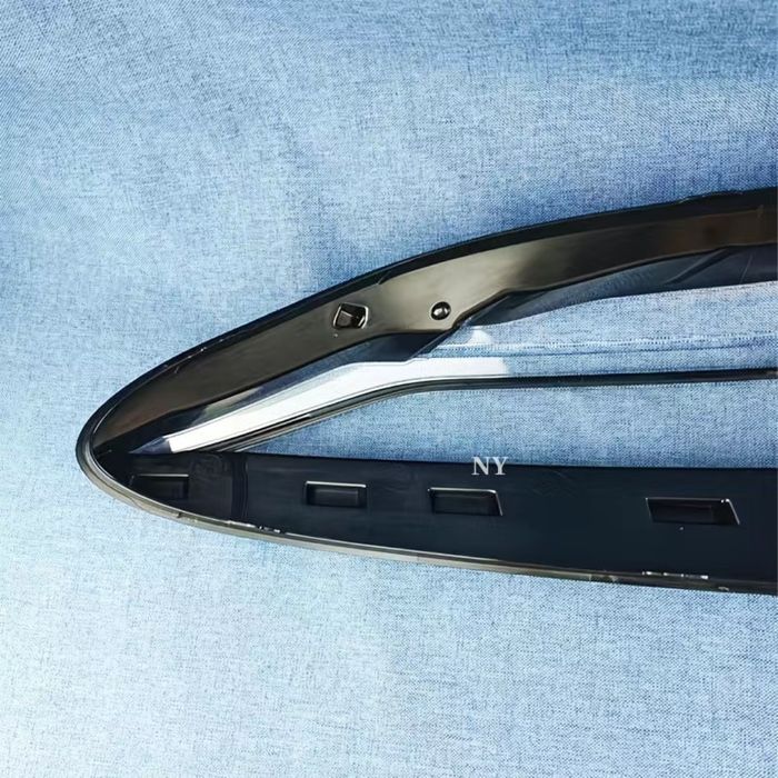 Стекло фары BYD Han