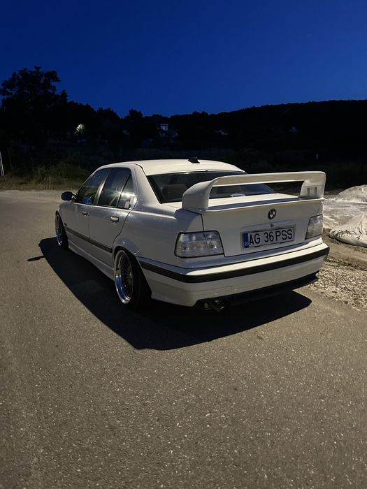 Vand bmw e36 316i sedan