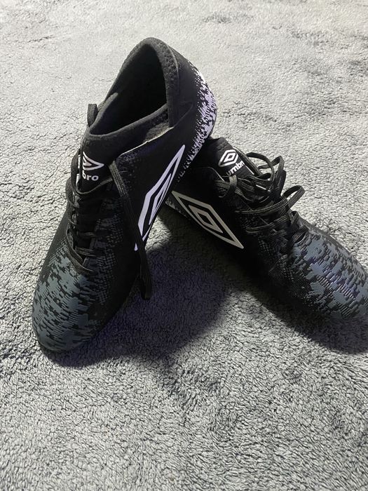 Ghete de fotbal de vanzare