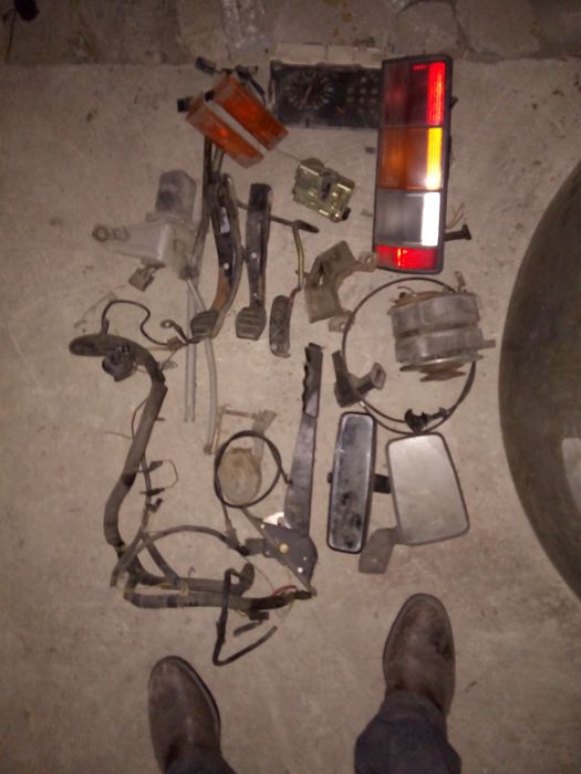 Рено Рапид на части 200 лева и договаряне