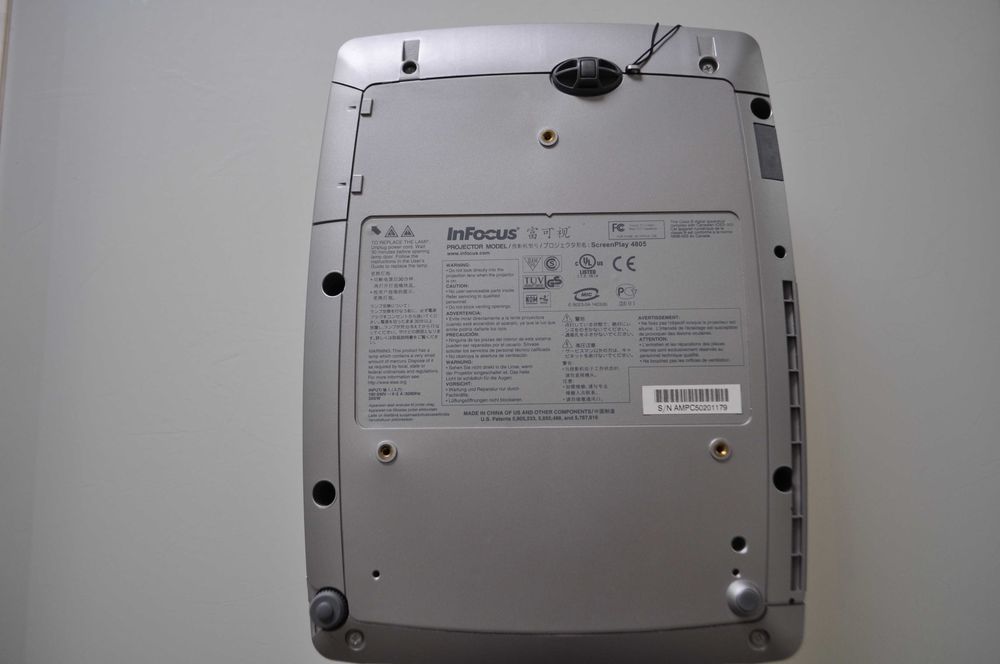 InFocus ScreenPlay 4805