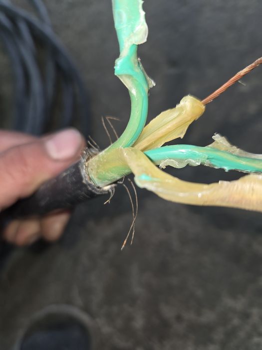 Кабель медный бронированый