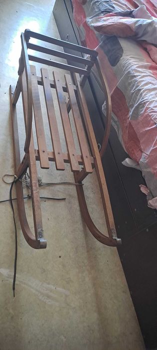 Продава се ретро шейна