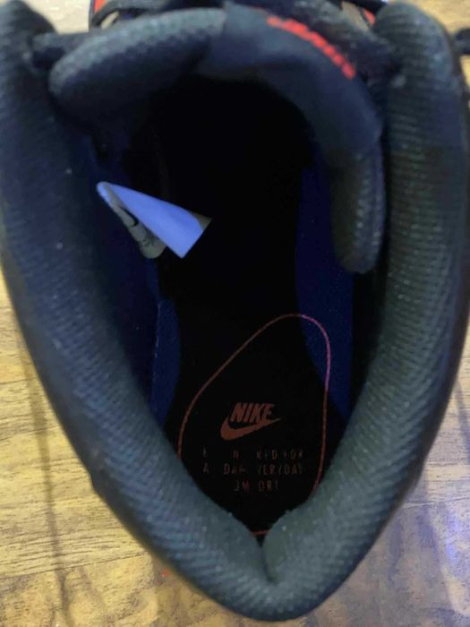 Обувки Nike Court Vision Mid