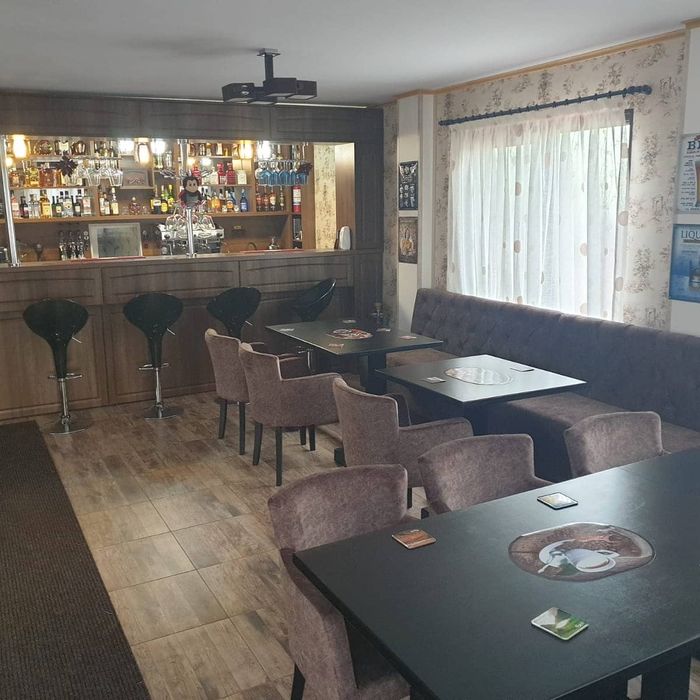 Mobilier restaurant, cafenea, bistro, fastfood,Canapele, fotolii, mese