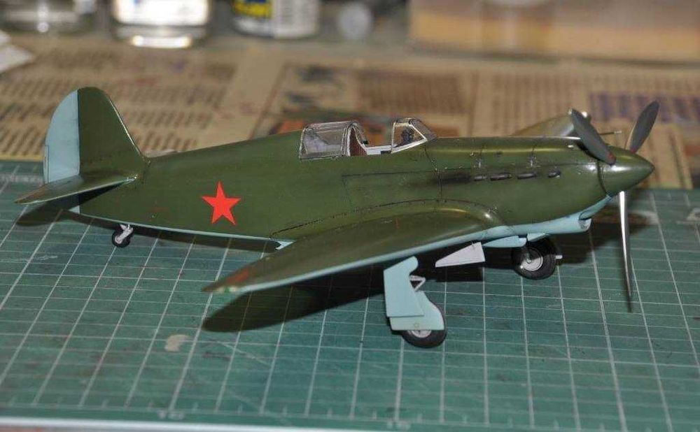 Сборная модель самолета Як-1 (Моделист, 1/48)