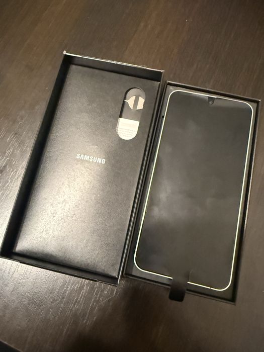 Samsung Galaxy S24 FE 128GB/8GB RAM