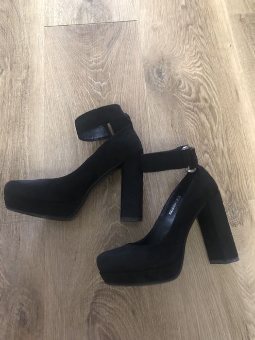 Туфли 37 размера