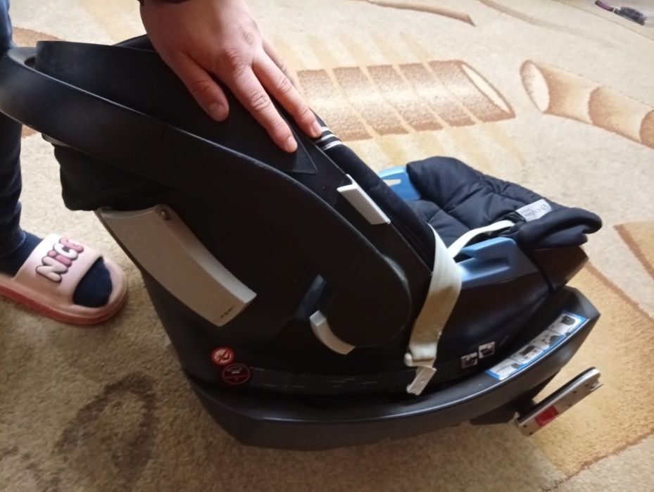 Vând scoica auto+pătuț+căruț