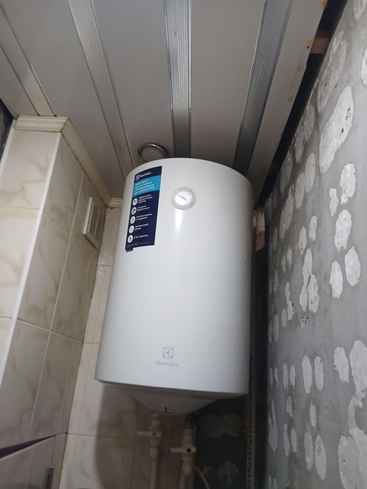 Продам водонагреватель