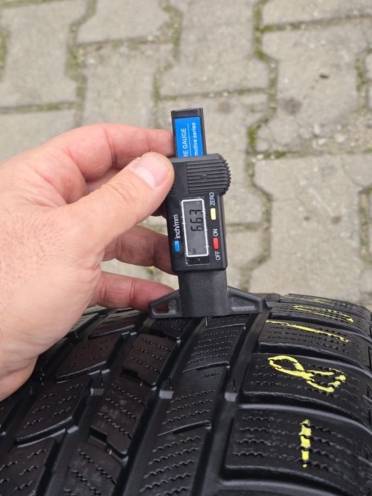 215 40 18 nexen    .