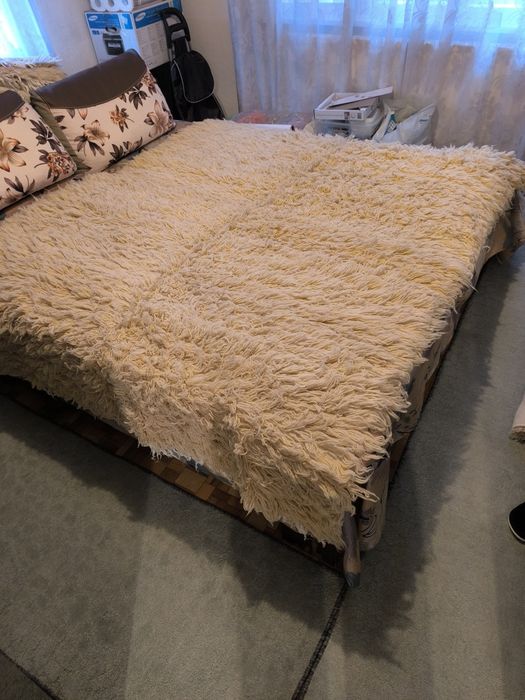 Продавам китеници