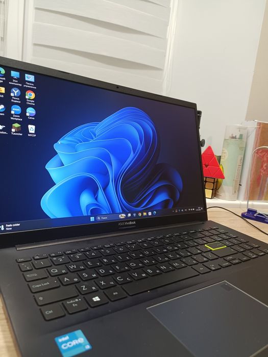 ASUS VivoBook 15 x513 СРОЧНО!!
