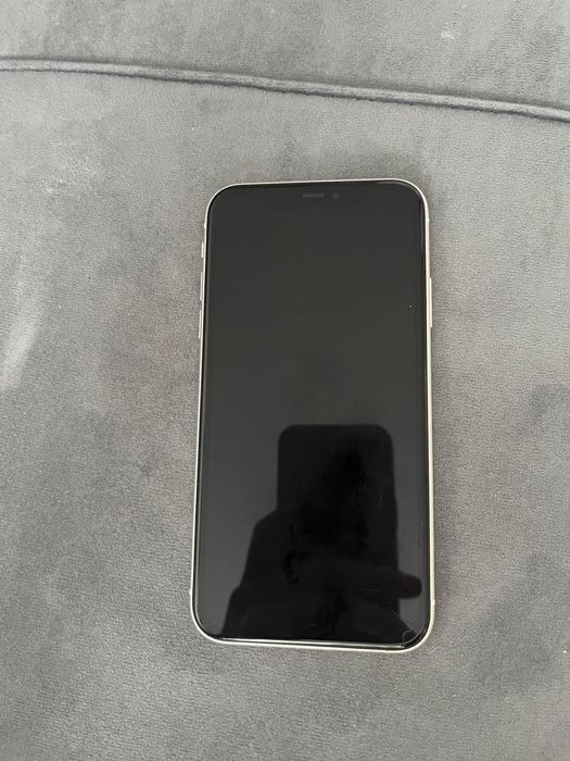 iPhone 11 64 гб акб 75