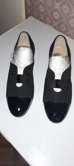 Продам женские туфли,новые.