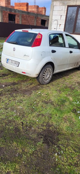 Vand sau schimb fiat punto 1.2 benzina