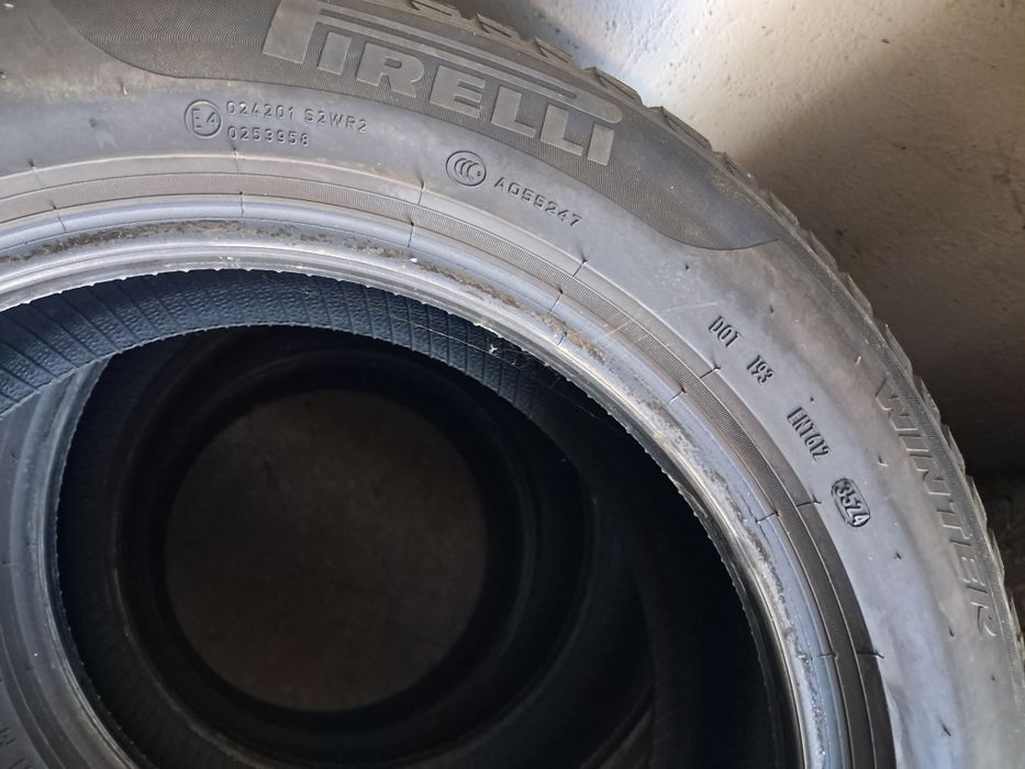 Anvelope second iarna 225 55 R17 Pirelli RFT* 2024