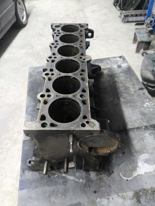 Продам блок М50 2 литра