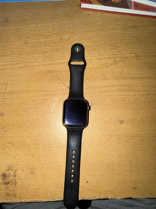 Apple watch series 6