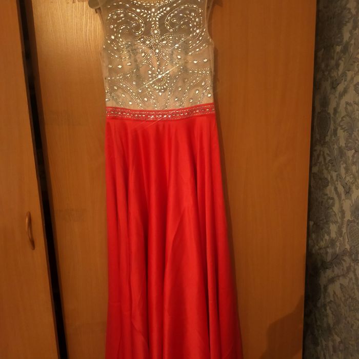 Продаётся Платье вечернее