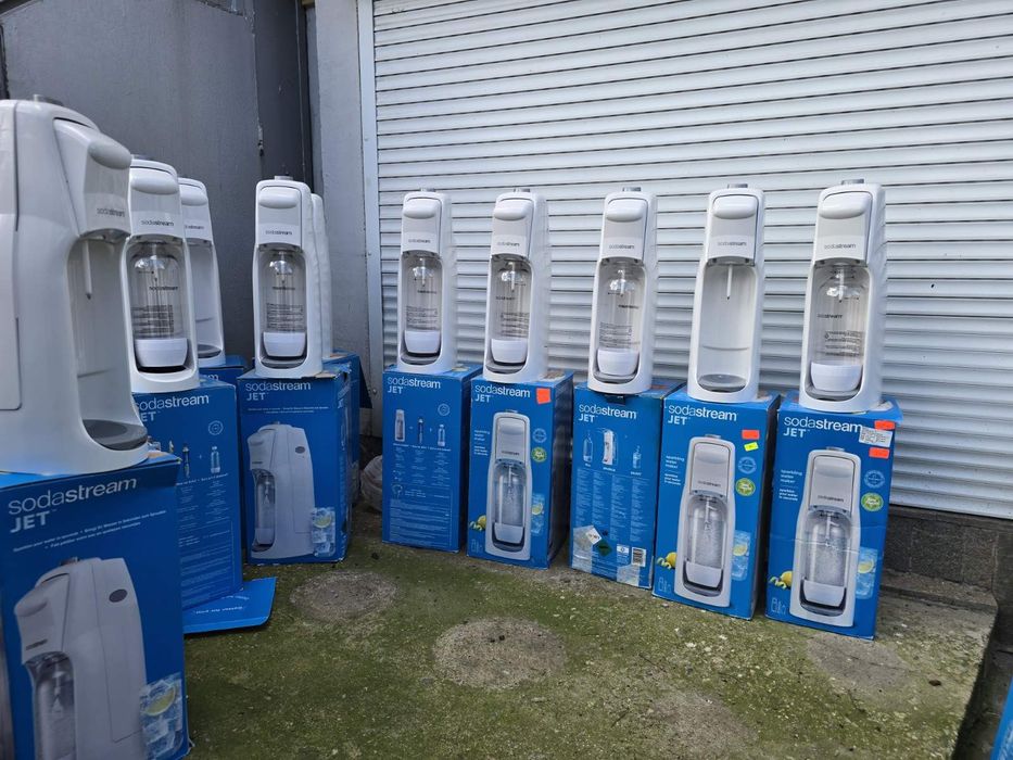 Машина за газирана вода "sodastream'