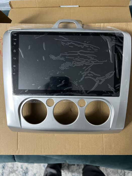 Navigatie Android Ford Focus 2004-2011 noua