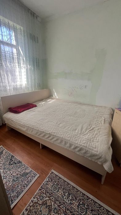 Срочно продам спальный гарнитур