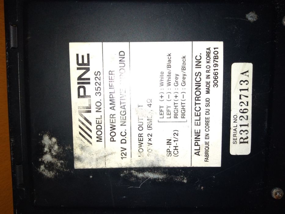 Продавам различни БМВ CD Sony Pioneer касетофон усилвателcd business