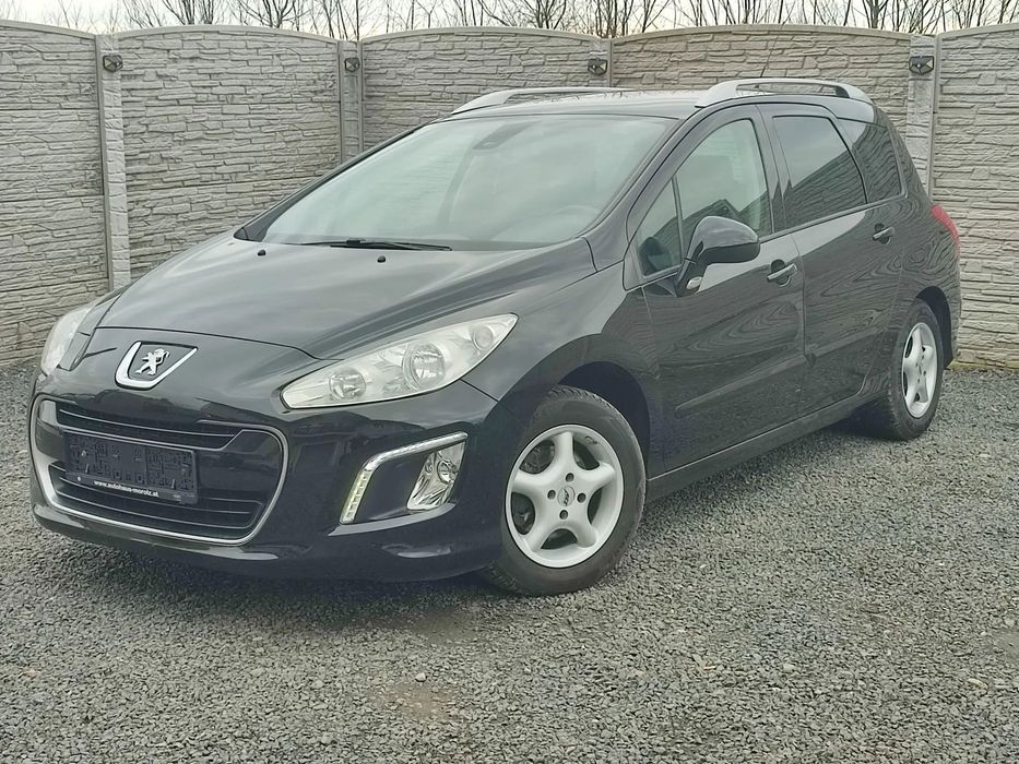 Peugeot 308 PEUGEOT 308 euro 5 cu posibilitate 7 locuri 1,6 diezel pos rate