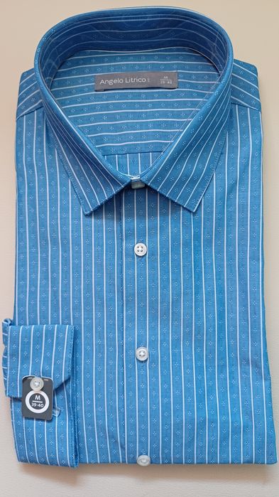 Cămăși slim mânecă lungă noi, cu etichetă