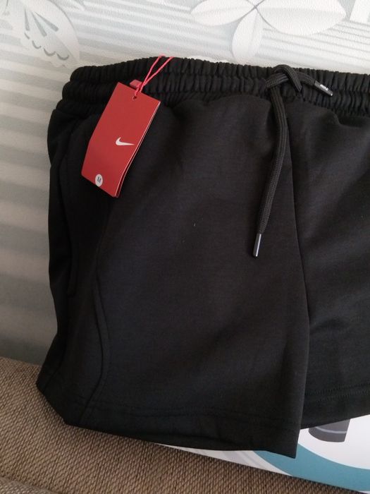 Шорты спортивные короткие