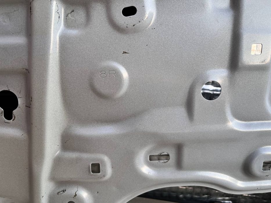 Есік / двери камри 70 camry 70