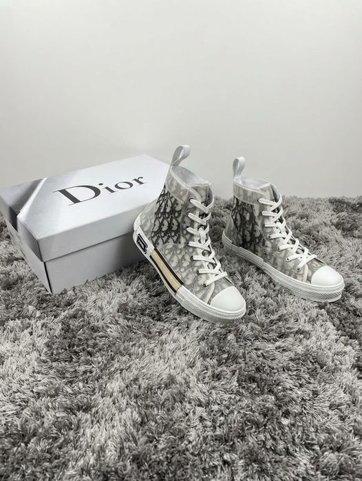 Tenesi Dior B23 High - Full Box