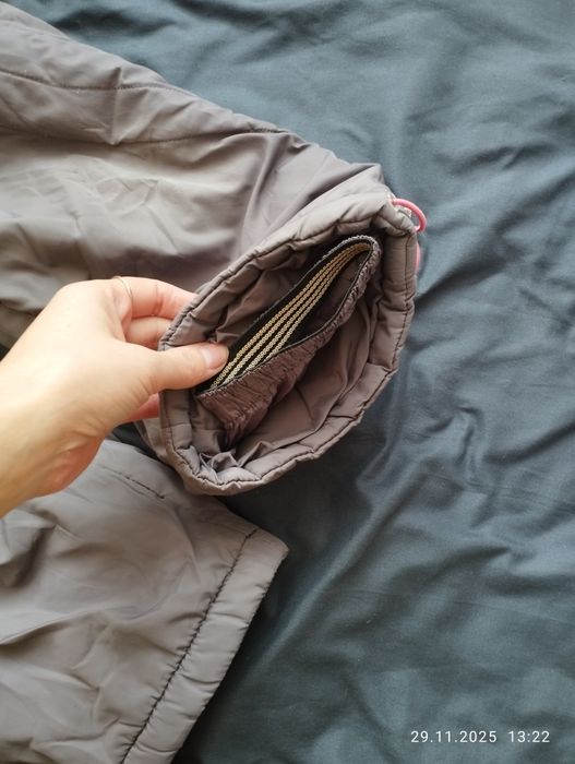 Продам комбинезон на девочку