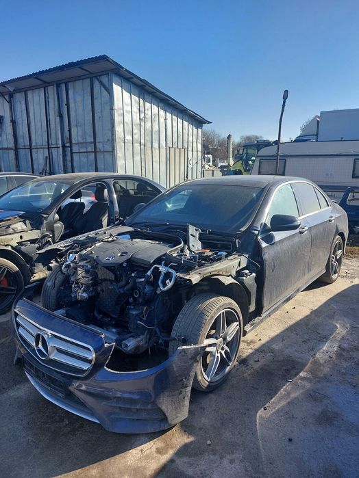 На Части:Mercedes W213 4MATIC AMG E220d 194 кс 2018 код кутия 725.058