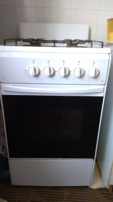 газовая плита Флама